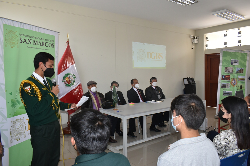 Presentación de la DGRS en el Colegio Emblemático El Bosque 1182